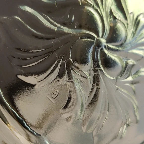 Jeannette glass co vtg egg plate - Picture 3 of 4